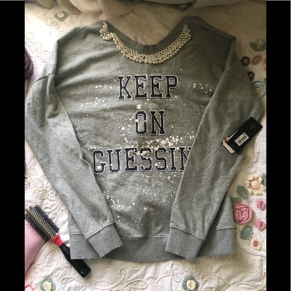 Light soft grey heather basil fleece GUESS